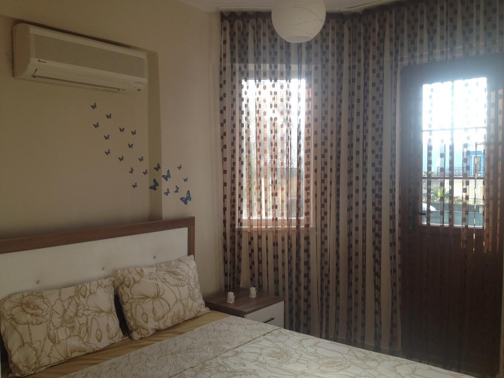 אולודניץ Paddys Apartments Ovacik מראה חיצוני תמונה