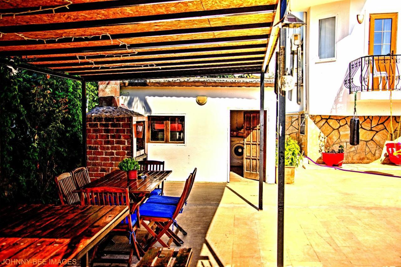 אולודניץ Paddys Apartments Ovacik מראה חיצוני תמונה